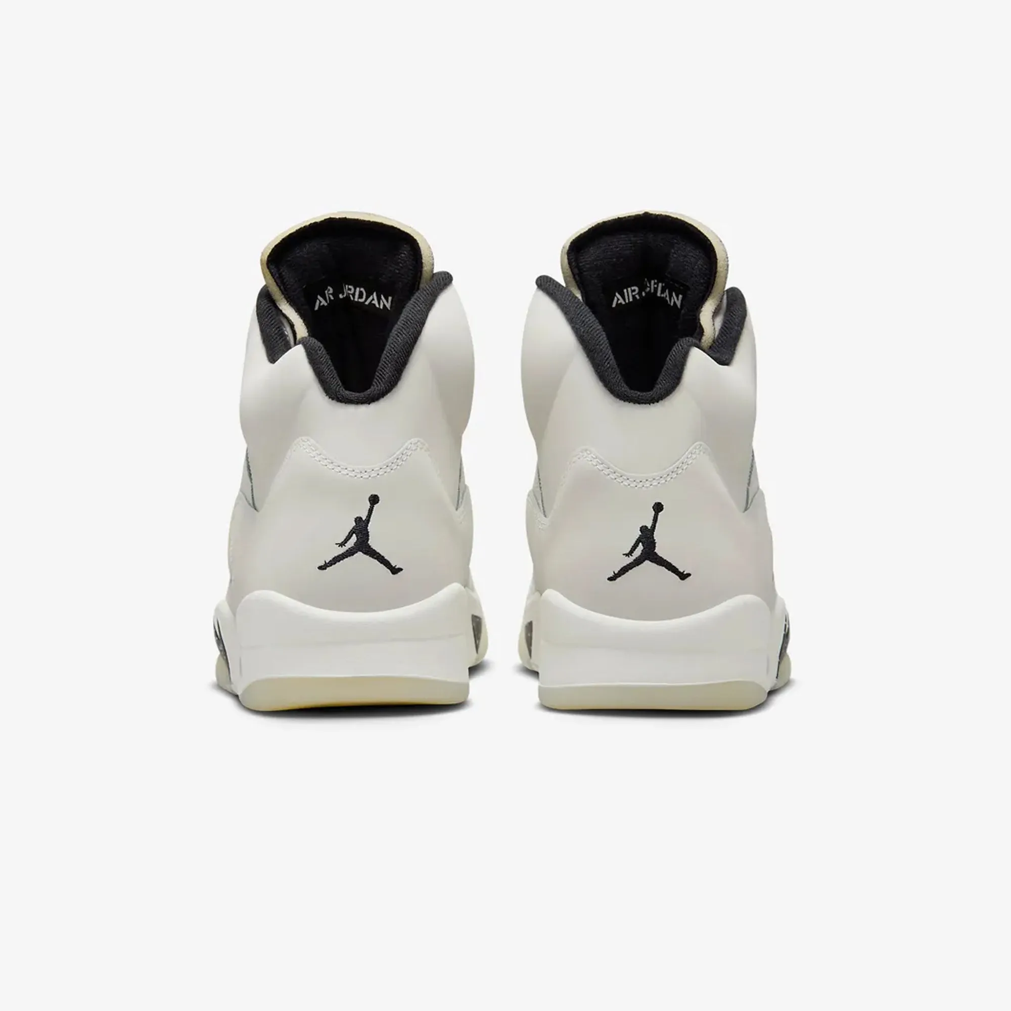 AIR JORDAN 5 RETRO SE 'SAIL/BLACK-LT OREWOOD BRN-COCONUT MILK'