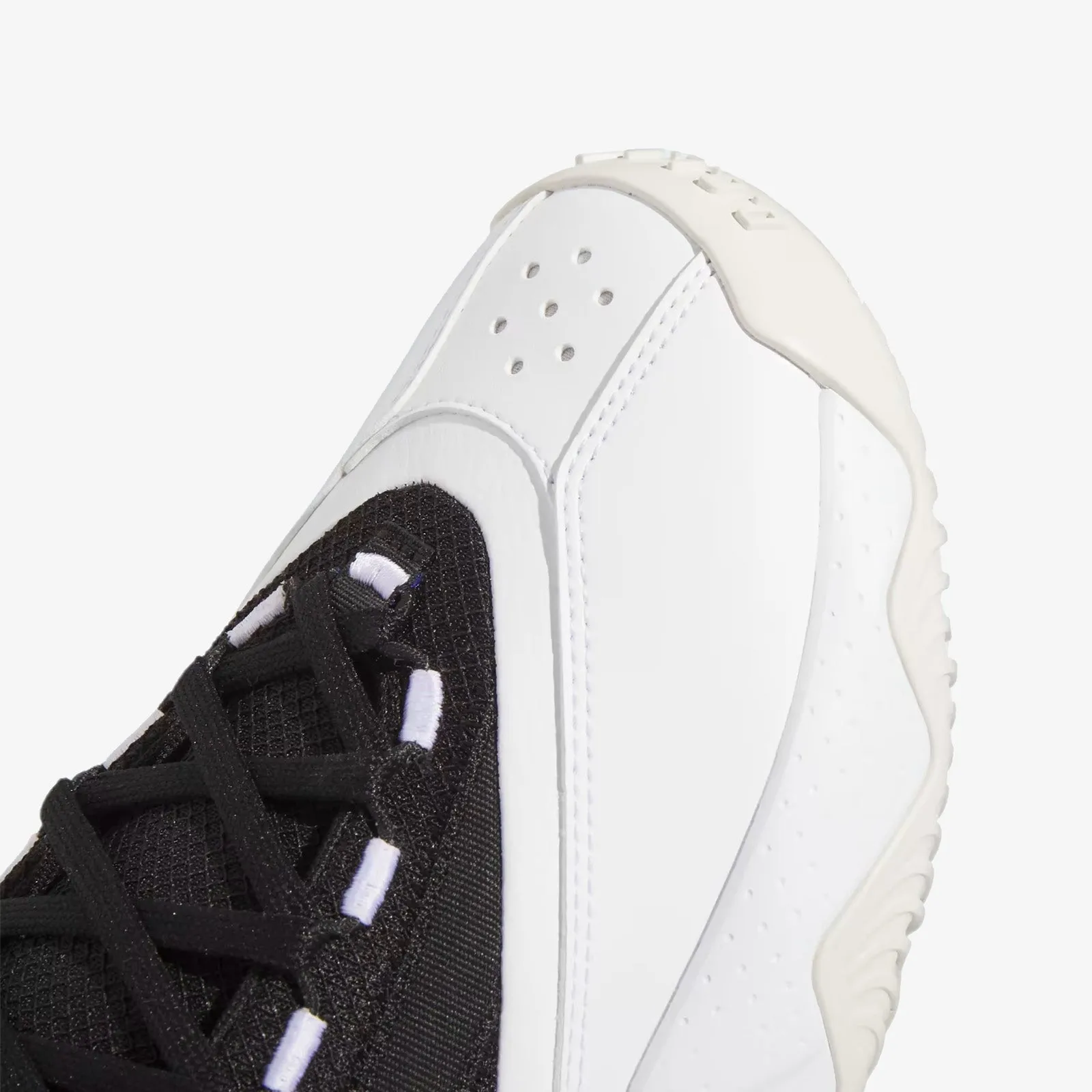 Dame Certified 2 - White/Black