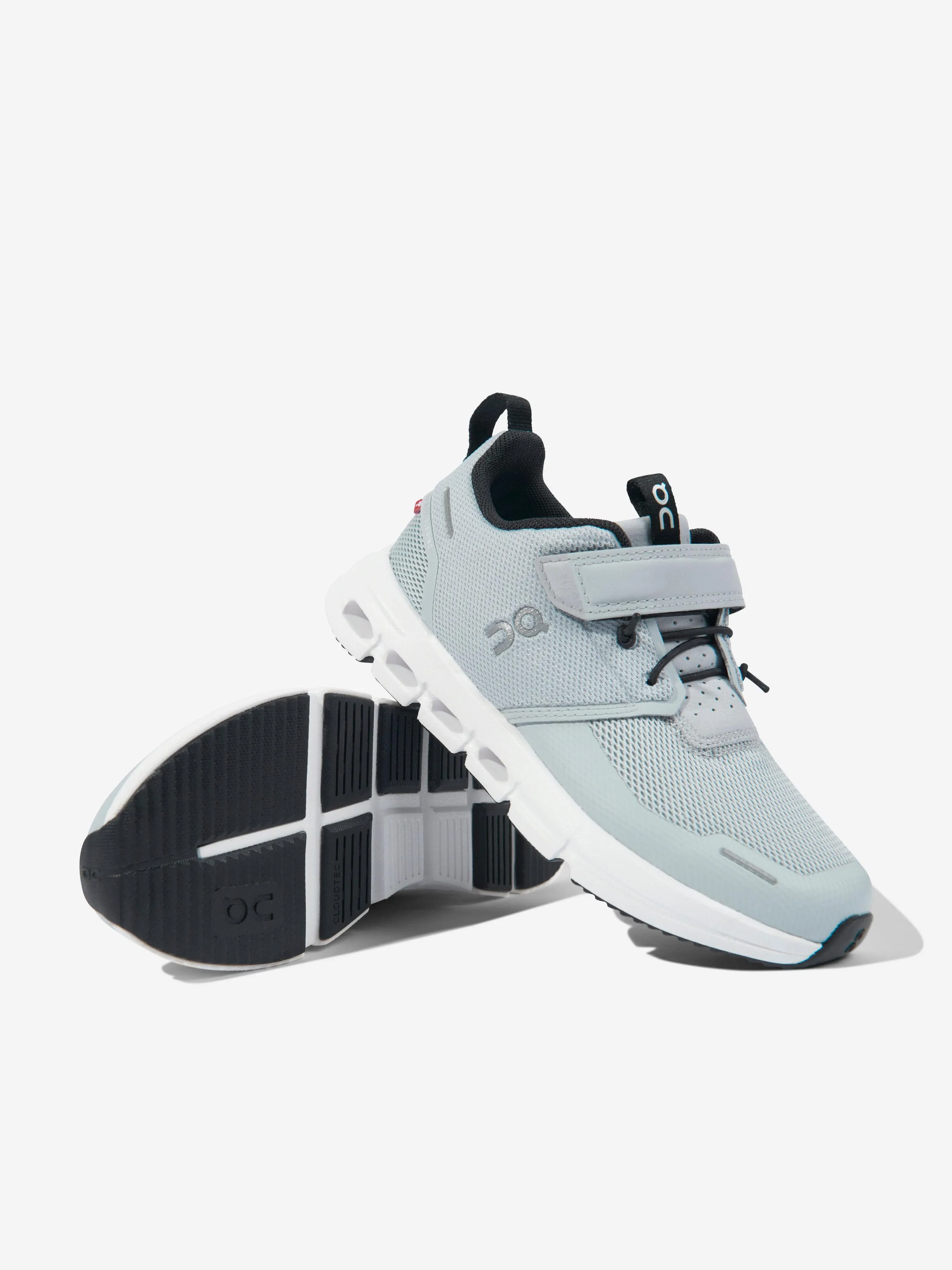 On Running Kids Cloud Play Trainers in Grey