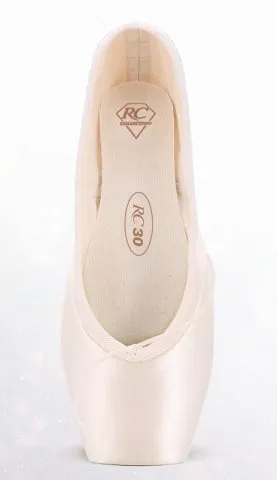 R-Class - RC30 Fantasia U-Cut Pointe Shoe - Soft Shank - Pink (GSO)